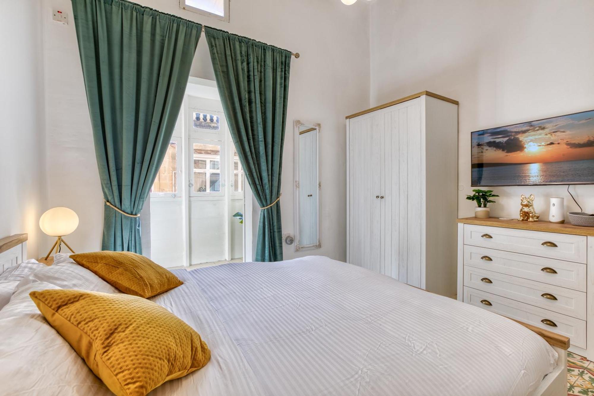 Sliema Luxury House Villa ภายนอก รูปภาพ