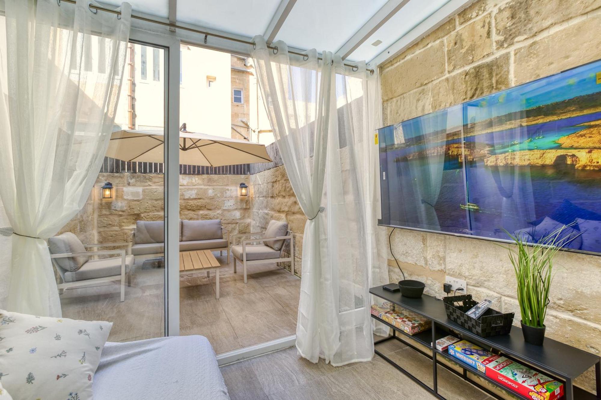 Sliema Luxury House Villa ภายนอก รูปภาพ