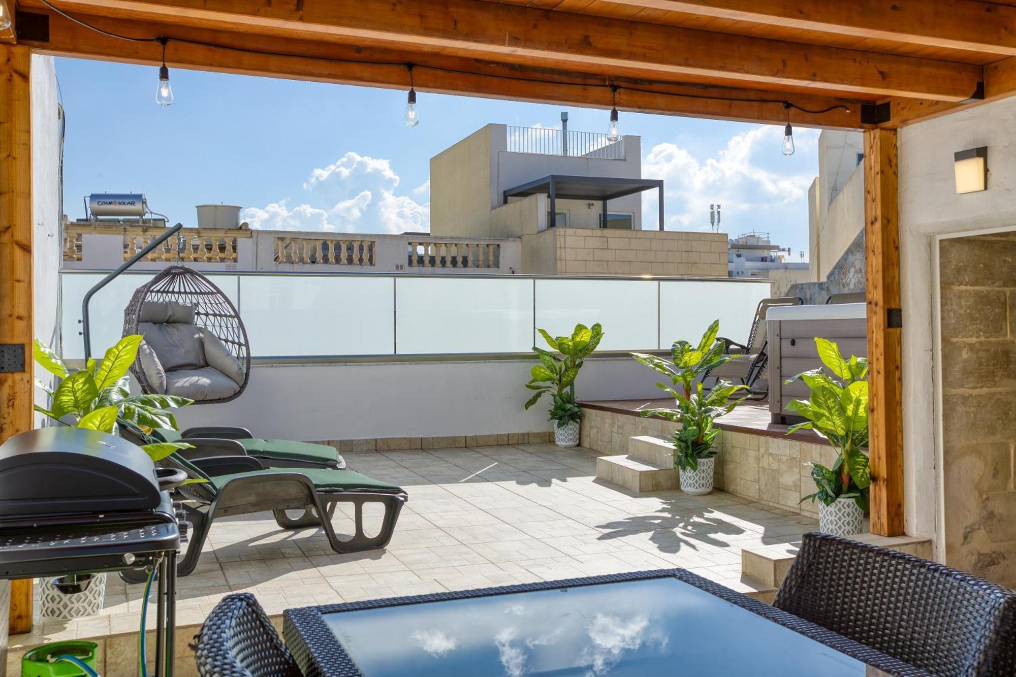 Sliema Luxury House Villa ภายนอก รูปภาพ